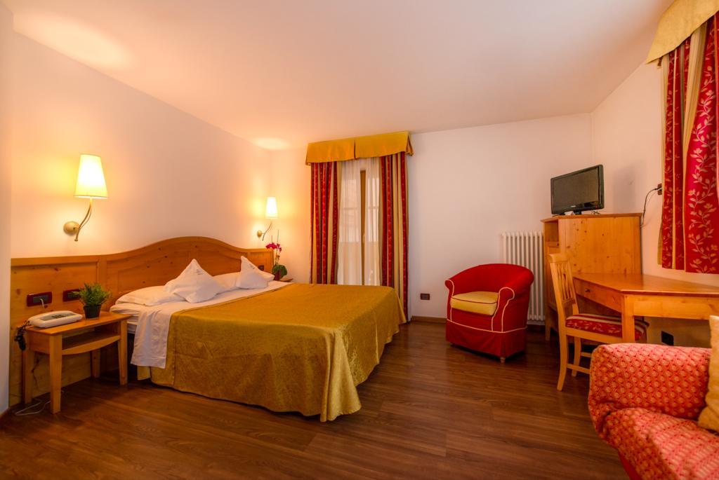 Hotel Alpino Al Cavalletto Canazei Dış mekan fotoğraf